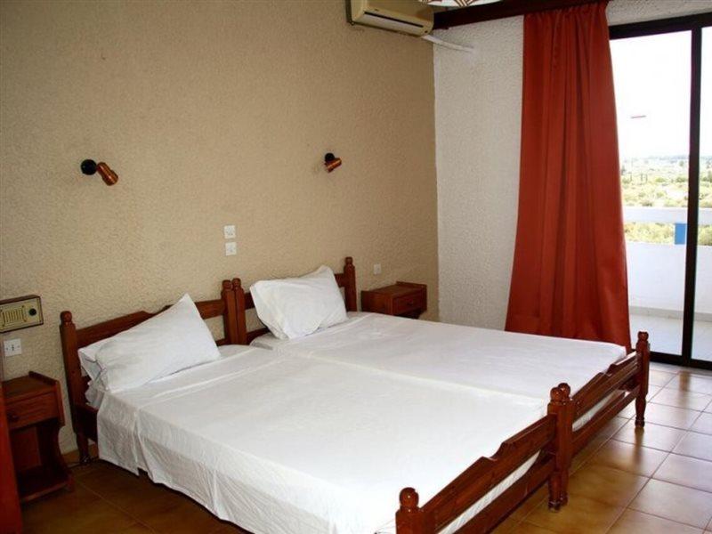 Karavos Hotel Apartments Archangelos  Exterior photo