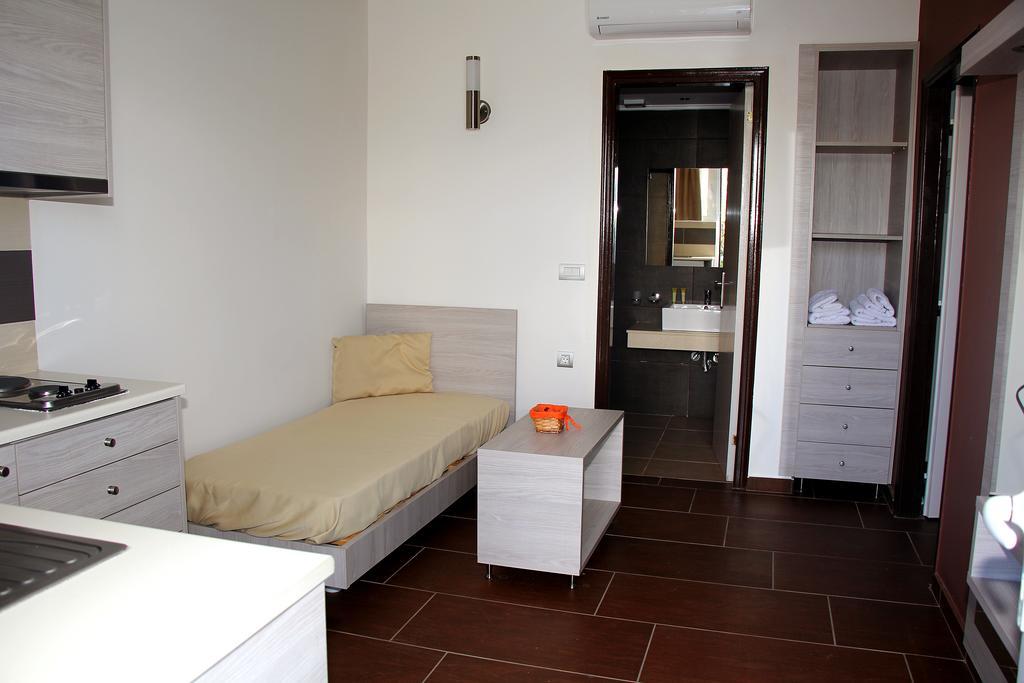 Karavos Hotel Apartments Archangelos  Room photo