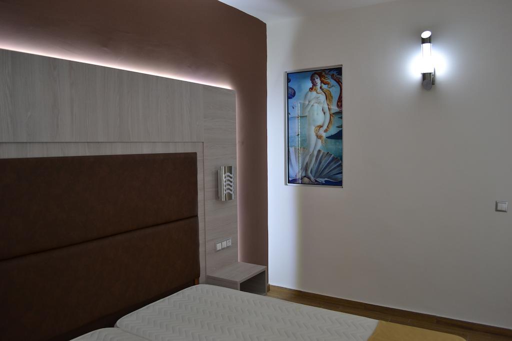 Karavos Hotel Apartments Archangelos  Exterior photo